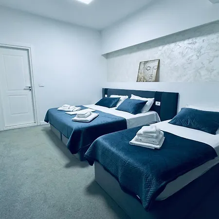 Apartment Center *