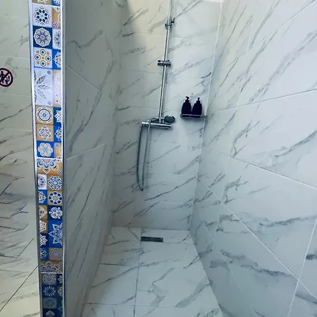 Apartament Center *