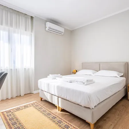 Center Apartamento *